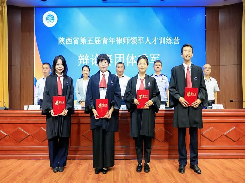 林德斯:青训营的孩子能立即带来影响,这是健康俱乐部的标志